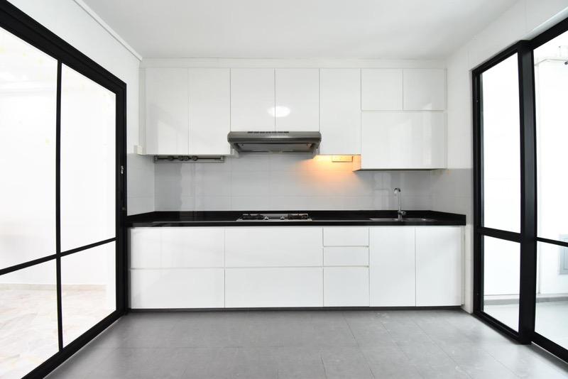 HDB Apartment for Sale, 224 Simei Street 4 HDB Apartment For Sale, $799,999, 3 Bed 2 Bath 1,313 sqft $609.00 psf, SGD 799,999 | 99-year Leasehold