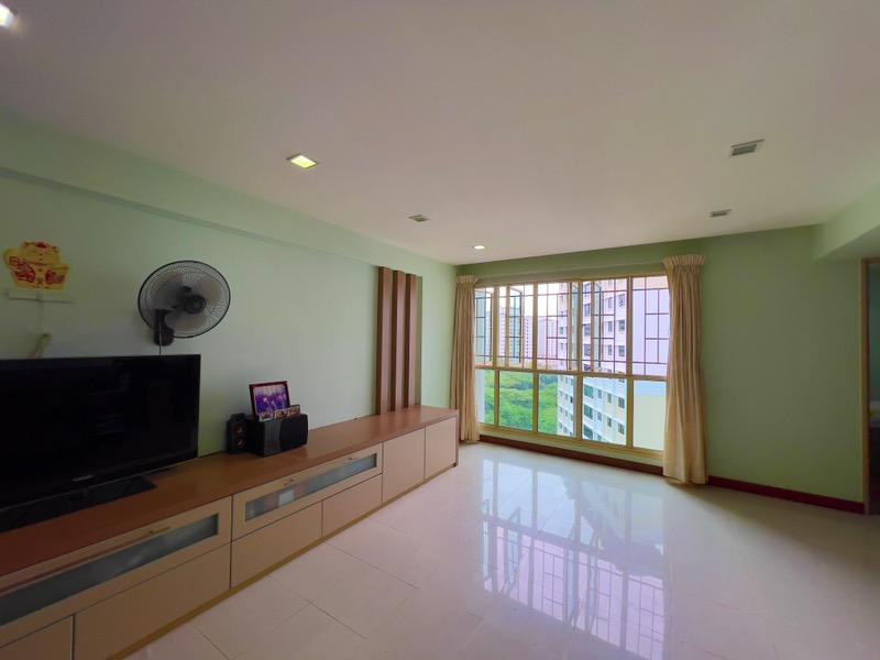 Prop-GPT: HDB Apartment: D19 Punggol 138 Edgedale Plains