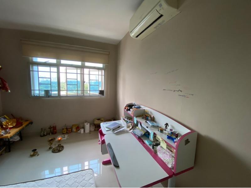HDB Apartment for Sale, 2C UPPER BOON KENG ROAD HDB Apartment For Sale, $1,150,000, 3 Bed 2 Bath 1,184 sqft $971.00 psf, SGD 1,150,000