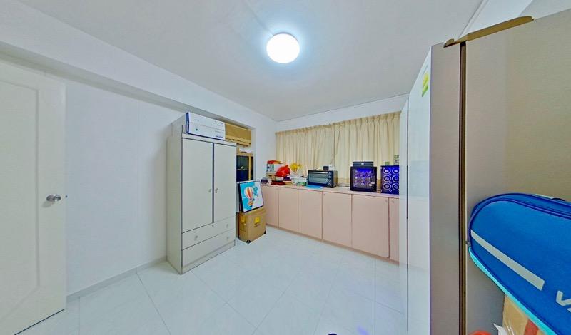 HDB Apartment for Sale, 45 Lorong 5 Toa Payoh HDB Apartment For Sale, $1,020,000, 4 Bed 2 Bath 1,463 sqft $697.00 psf, SGD 1,020,000 | 99-year Leasehold