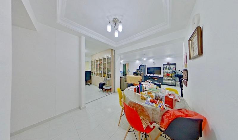 HDB Apartment for Sale, 45 Lorong 5 Toa Payoh HDB Apartment For Sale, $1,020,000, 4 Bed 2 Bath 1,463 sqft $697.00 psf, SGD 1,020,000 | 99-year Leasehold