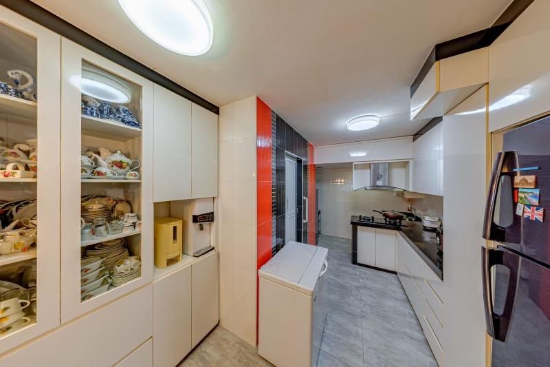 HDB Apartment for Sale, 108 Teck Whye Lane HDB Apartment For Sale, $888,000, 3 Bed 3 Bath 1,614 sqft $550.00 psf, SGD 888,000 | 99-year Leasehold