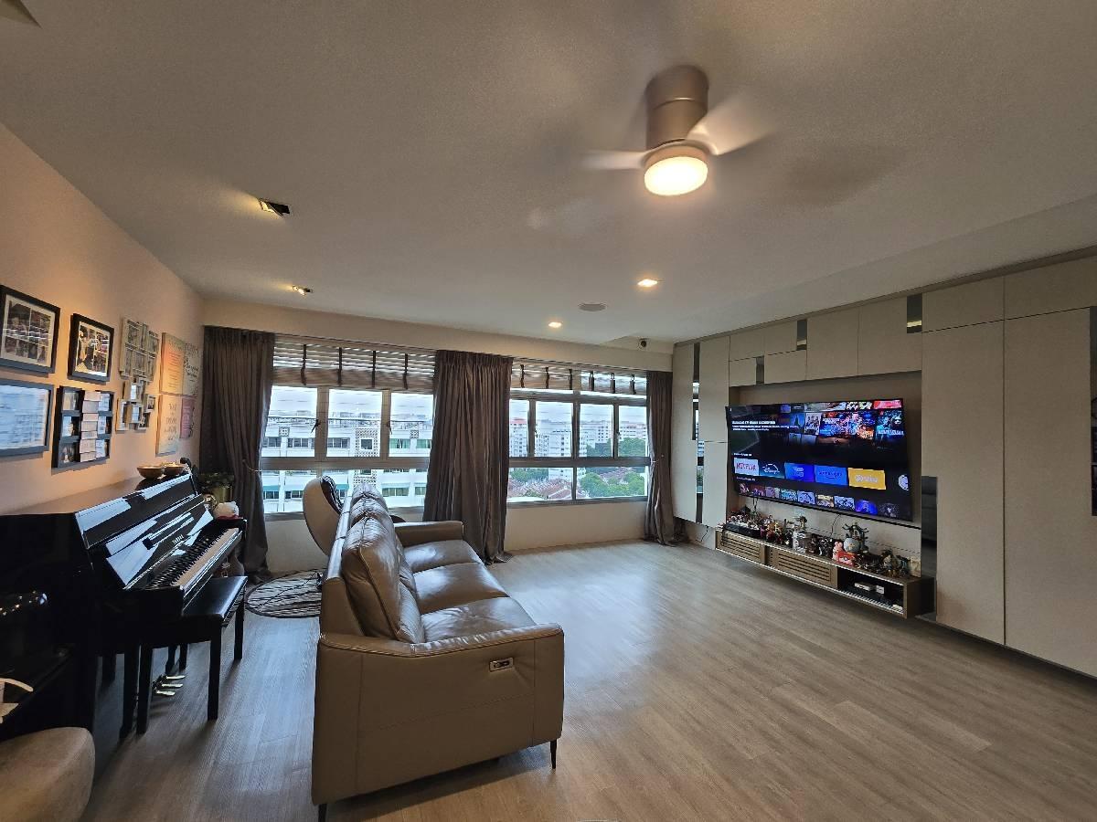 HDB Apartment for Sale, 426A Yishun Avenue 11 HDB Apartment For Sale, $850,000, 3 Bed 2 Bath 1,206 sqft $705.00 psf, SGD 850,000 | 99-year Leasehold