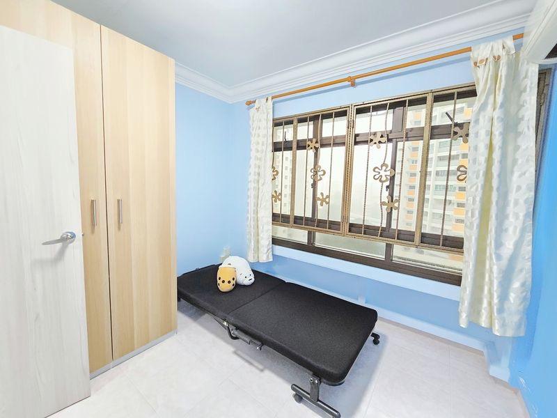 HDB Apartment for Sale, 604 Senja Road HDB Apartment For Sale, $920,000, 4 Bed 2 Bath 1,291 sqft $713.00 psf, SGD 920,000 | 99-year Leasehold