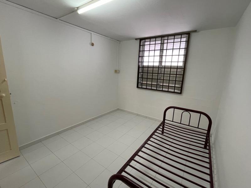 HDB Apartment for Sale, 19 Balam Road HDB Apartment For Sale, $350,000, 2 Bed 1 Bath 645 sqft $543.00 psf, SGD 350,000 | 99-year Leasehold