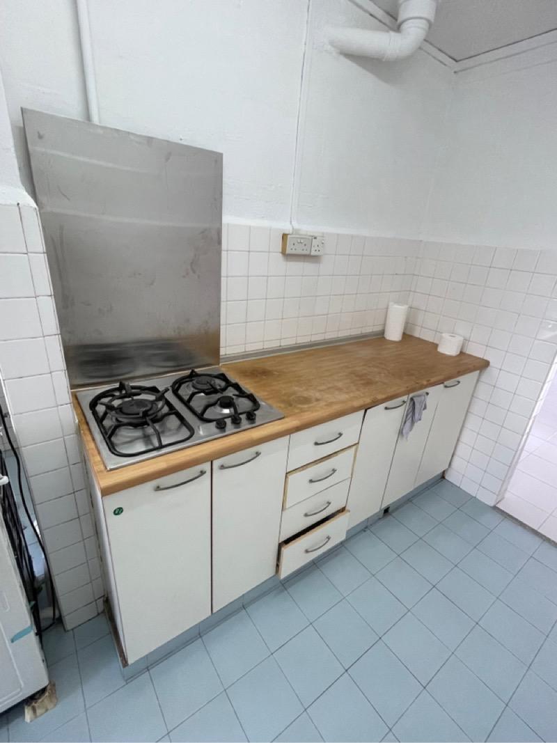 HDB Apartment for Sale, 19 Balam Road HDB Apartment For Sale, $350,000, 2 Bed 1 Bath 645 sqft $543.00 psf, SGD 350,000 | 99-year Leasehold