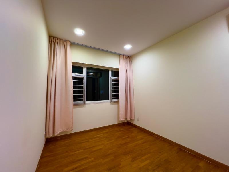 HDB Apartment for Sale, 410B Fernvale Road HDB Apartment For Sale, $720,000, 3 Bed 2 Bath 1,022 sqft $705.00 psf, SGD 720,000 | 99-year Leasehold