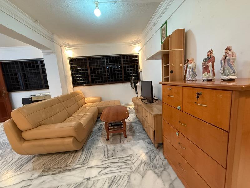 HDB Apartment for Sale, 204 Toa Payoh North HDB Apartment For Sale, $499,000, 3 Bed 1 Bath 936 sqft $533.00 psf, SGD 499,000 | 99-year Leasehold