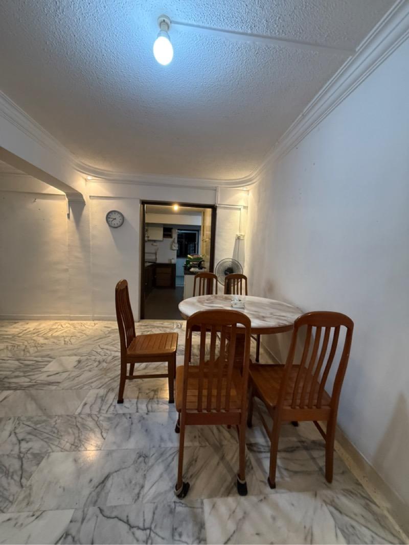 HDB Apartment for Sale, 204 Toa Payoh North HDB Apartment For Sale, $499,000, 3 Bed 1 Bath 936 sqft $533.00 psf, SGD 499,000 | 99-year Leasehold