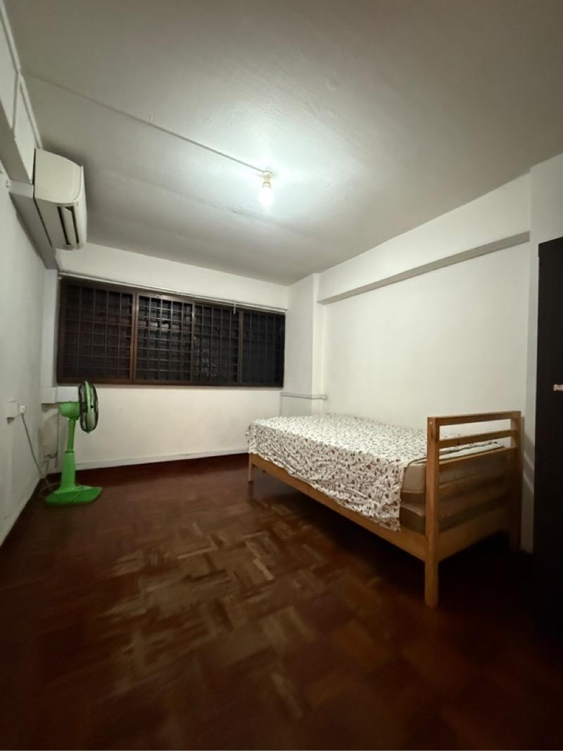 HDB Apartment for Sale, 204 Toa Payoh North HDB Apartment For Sale, $499,000, 3 Bed 1 Bath 936 sqft $533.00 psf, SGD 499,000 | 99-year Leasehold
