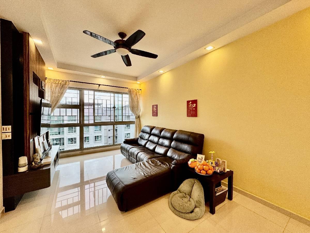 Prop-GPT: HDB Apartment: D19 Punggol 604A Punggol Road