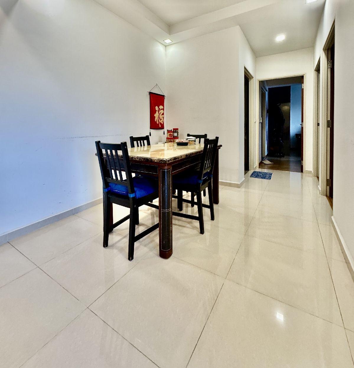 HDB Apartment for Sale, 604A Punggol Road HDB Apartment For Sale, $693,000, 3 Bed 2 Bath 990 sqft $700.00 psf, SGD 693,000 | 99-year Leasehold