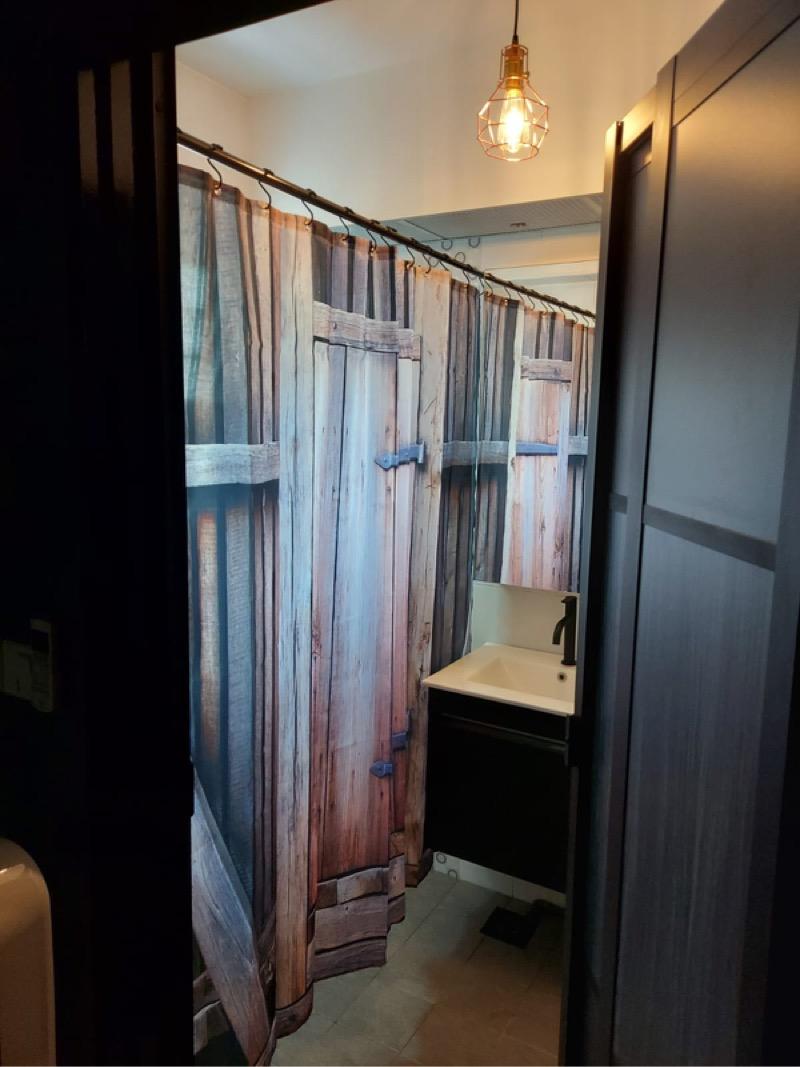 HDB Apartment for Sale, 183A Boon Lay Avenue HDB Apartment For Sale, $599,000, 3 Bed 2 Bath 990 sqft $605.00 psf, SGD 599,000 | 99-year Leasehold