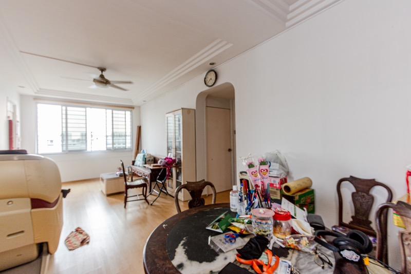 HDB Apartment for Sale, 237 Bukit Panjang Ring Road HDB Apartment For Sale, $699,000, 4 Bed 2 Bath 1,302 sqft $537.00 psf, SGD 699,000 | 99-year Leasehold