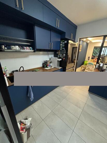 HDB Apartment for Sale, 880 Yishun Street 81 HDB Apartment For Sale, $720,000, 3 Bed 2 Bath 1,313 sqft $548.00 psf, SGD 720,000 | 99-year Leasehold