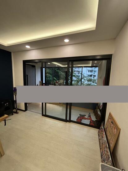 HDB Apartment for Sale, 880 Yishun Street 81 HDB Apartment For Sale, $720,000, 3 Bed 2 Bath 1,313 sqft $548.00 psf, SGD 720,000 | 99-year Leasehold