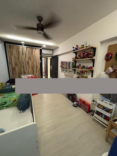 HDB Apartment for Sale, 880 Yishun Street 81 HDB Apartment For Sale, $720,000, 3 Bed 2 Bath 1,313 sqft $548.00 psf, SGD 720,000 | 99-year Leasehold