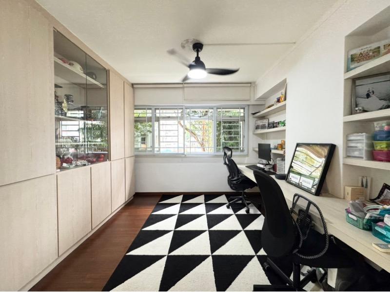 HDB Apartment for Sale, 373 Tampines Street 34 HDB Apartment For Sale, $750,000, 4 Bed 2 Bath 1,334 sqft $562.00 psf, SGD 750,000 | 99-year Leasehold