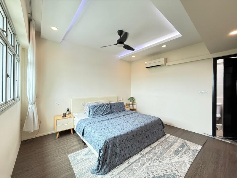 HDB Apartment for Sale, 526A Costa Ris HDB Apartment For Sale, $800,000, 3 Bed 2 Bath 1,001 sqft $799.00 psf, SGD 800,000 | 99-year Leasehold