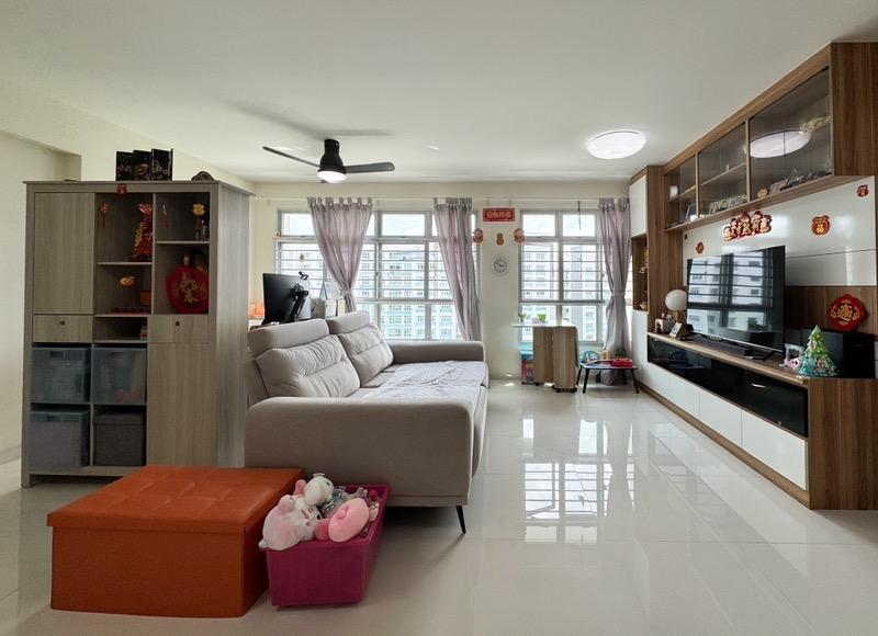 HDB Apartment for Sale, 803C Keat Hong Close HDB Apartment For Sale, $738,000, 3 Bed 2 Bath 1,216 sqft $607.00 psf, SGD 738,000 | 99-year Leasehold