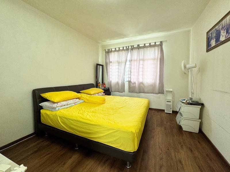 HDB Apartment for Sale, 803C Keat Hong Close HDB Apartment For Sale, $738,000, 3 Bed 2 Bath 1,216 sqft $607.00 psf, SGD 738,000 | 99-year Leasehold