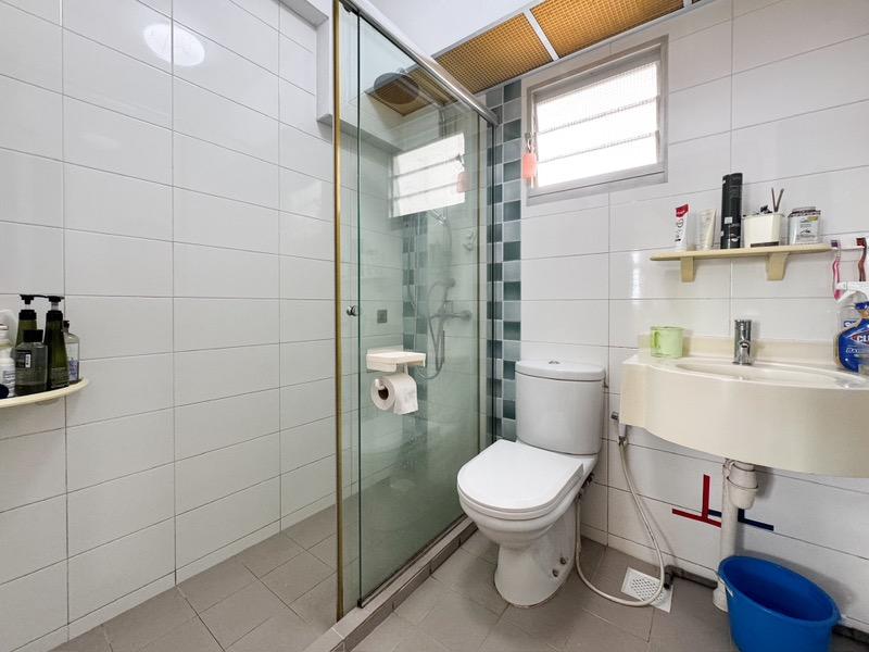 HDB Apartment for Sale, 803C Keat Hong Close HDB Apartment For Sale, $738,000, 3 Bed 2 Bath 1,216 sqft $607.00 psf, SGD 738,000 | 99-year Leasehold