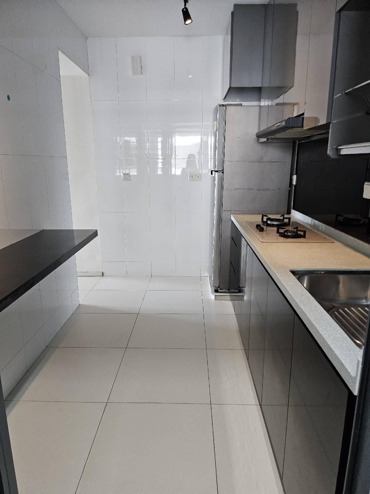 HDB Apartment for Sale, 308B Punggol Walk HDB Apartment For Sale, $800,000, 3 Bed 2 Bath 990 sqft $808.00 psf, SGD 800,000 | 99-year Leasehold