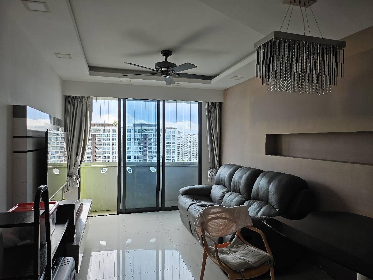 HDB Apartment for Sale, 308B Punggol Walk HDB Apartment For Sale, $800,000, 3 Bed 2 Bath 990 sqft $808.00 psf, SGD 800,000 | 99-year Leasehold