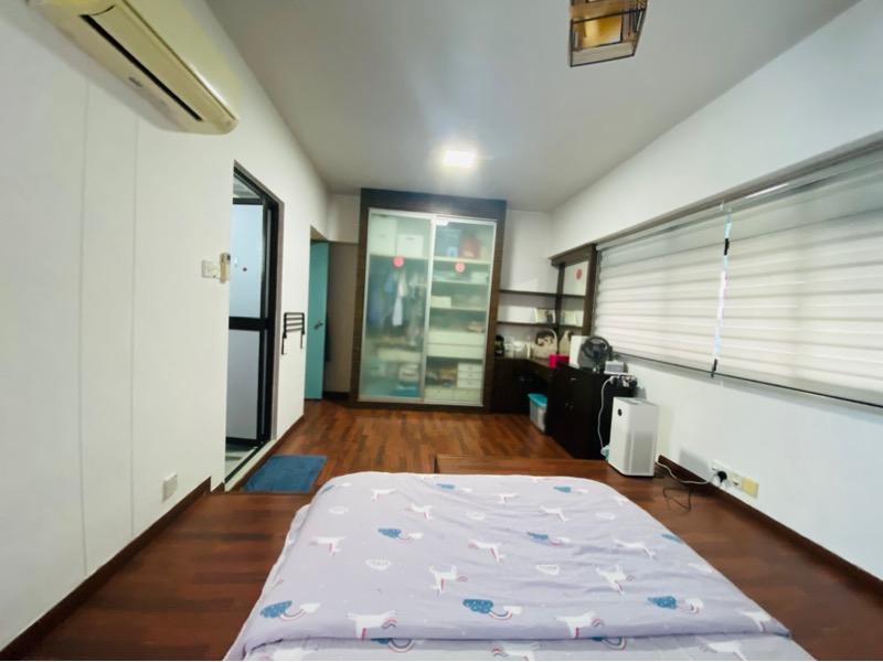 HDB Apartment for Sale. 