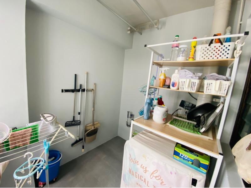HDB Apartment for Sale. 