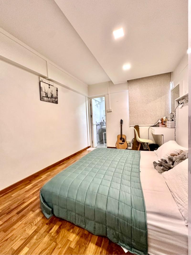 HDB Apartment for Sale, 102 Aljunied Crescent HDB Apartment For Sale, $640,000, 3 Bed 2 Bath 990 sqft $646.00 psf, SGD 640,000 | 99-year Leasehold