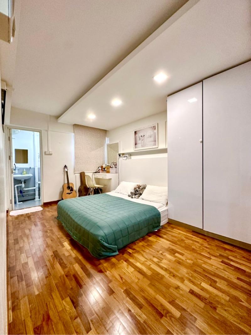 HDB Apartment for Sale, 102 Aljunied Crescent HDB Apartment For Sale, $640,000, 3 Bed 2 Bath 990 sqft $646.00 psf, SGD 640,000 | 99-year Leasehold