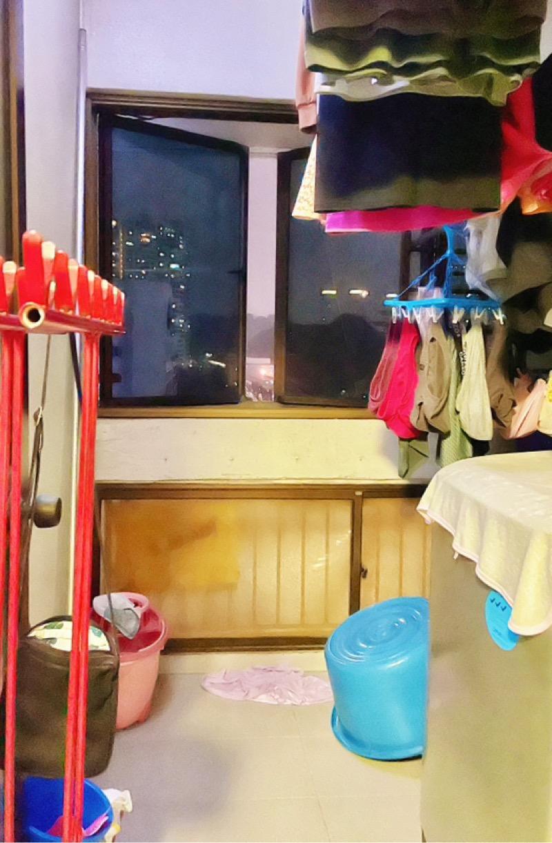 HDB Apartment for Sale, 189 Bukit Batok West Avenue 6 HDB Apartment For Sale, $729,000, 3 Bed 2 Bath 1,237 sqft $589.00 psf, SGD 729,000 | 99-year Leasehold