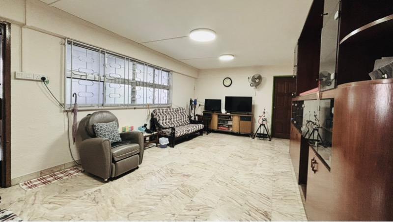 Prop-GPT: HDB Apartment: D22 Boon Lay 468 Jurong West Street 41