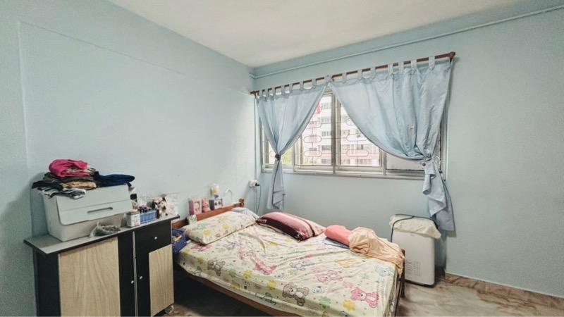 HDB Apartment for Sale, 468 Jurong West Street 41 HDB Apartment For Sale, $535,000, 3 Bed 2 Bath 1,054 sqft $508.00 psf, SGD 535,000 | 99-year Leasehold