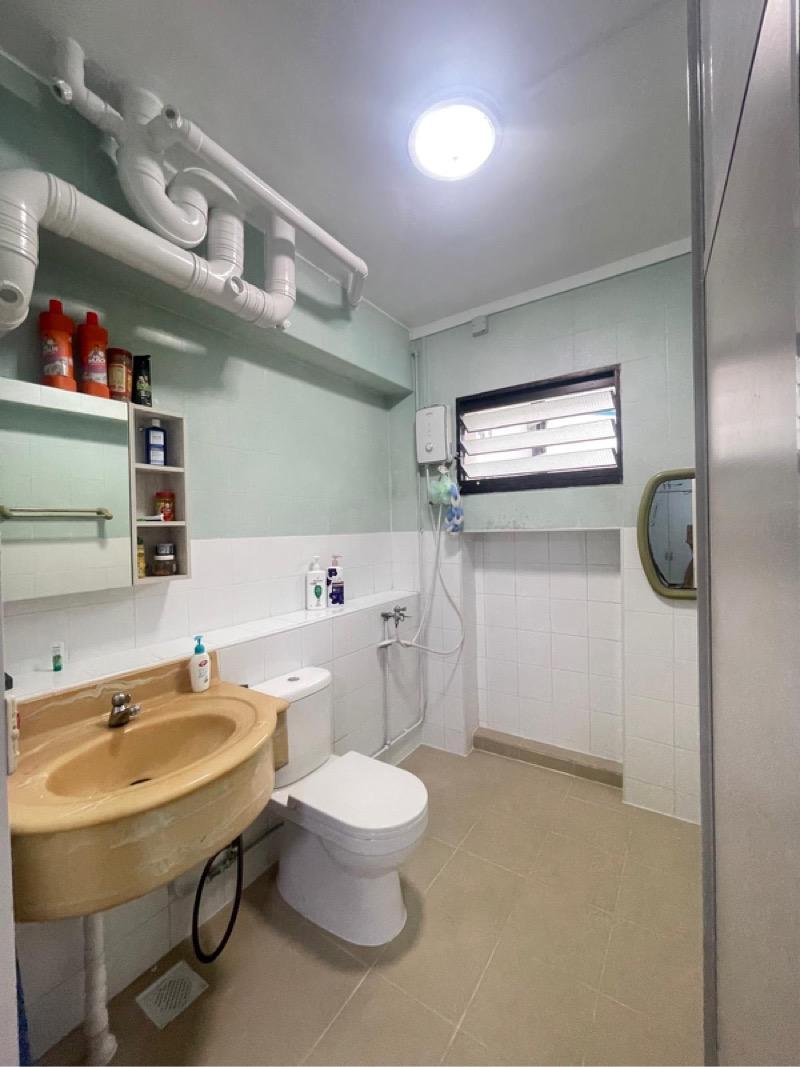 Prop-GPT: HDB Apartment: D23  170 Gangsa Road