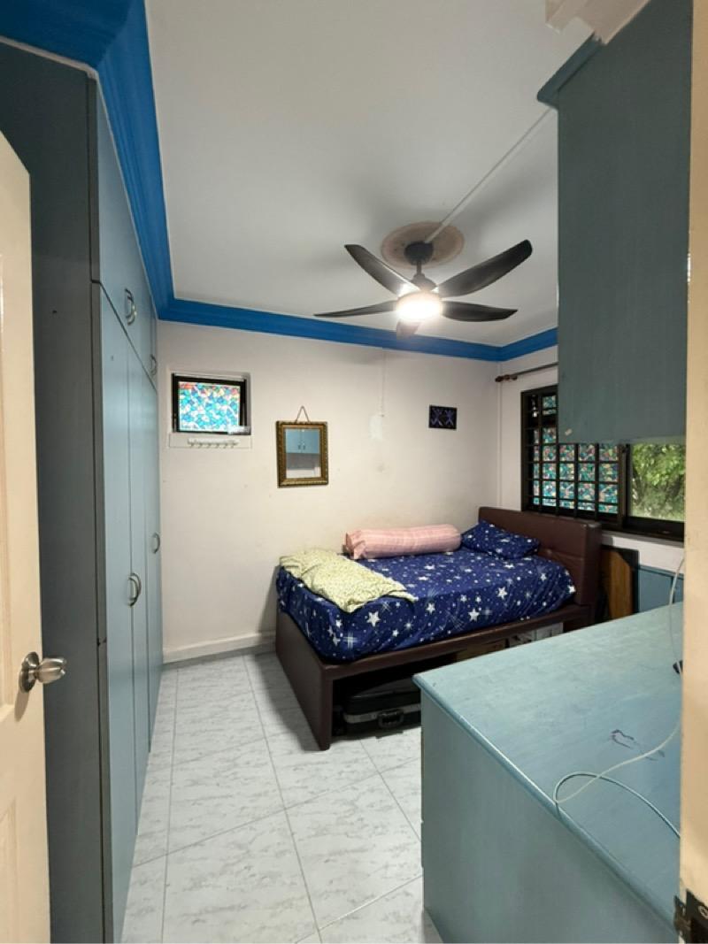HDB Apartment for Sale, 170 Gangsa Road HDB Apartment For Sale, $700,000, 3 Bed 2 Bath 1,087 sqft $644.00 psf, SGD 700,000 | 99-year Leasehold