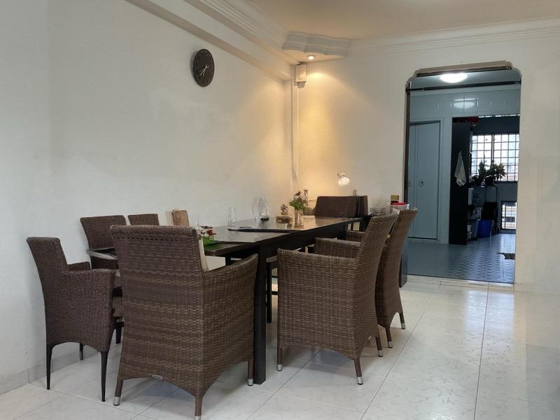 HDB Apartment for Sale, 507 Jelapang Road HDB Apartment For Sale, $708,000, 3 Bed 2 Bath 1,291 sqft $548.00 psf, SGD 708,000 | 99-year Leasehold