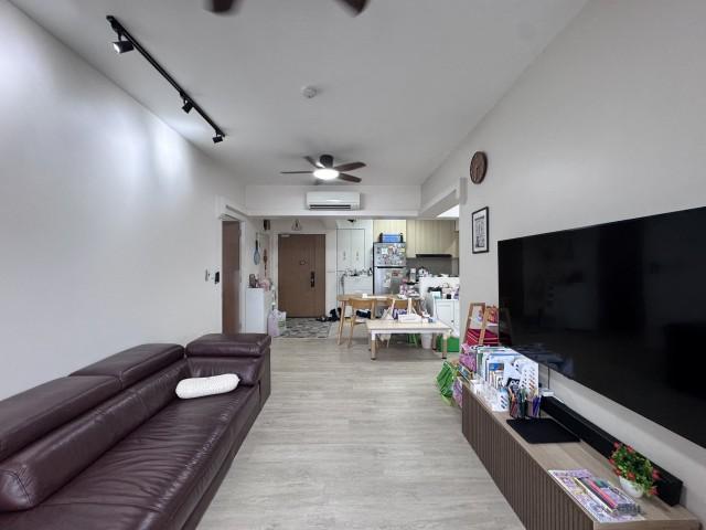 HDB Apartment for Sale, 102B Bidadari Park Drive HDB Apartment For Sale, $1,138,000, 3 Bed 2 Bath 1,001 sqft $1,137.00 psf, SGD 1,138,000 | 99-year Leasehold