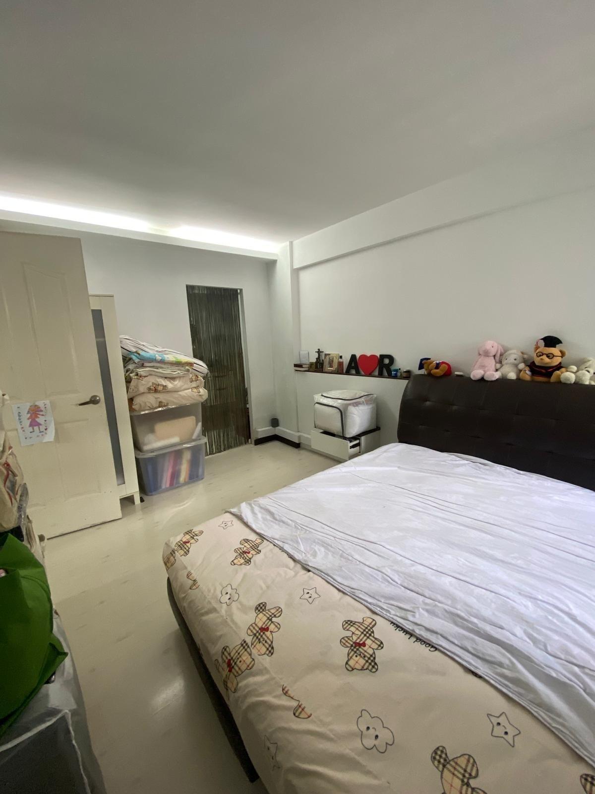HDB Apartment for Sale, 78 Indus Road HDB Apartment For Sale, $530,000, 2 Bed 1 Bath 818 sqft $648.00 psf, SGD 530,000 | 99-year Leasehold