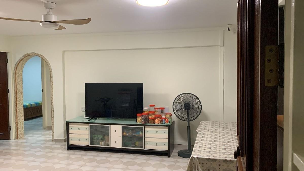 HDB Apartment for Sale, 5 Bedok South Ave 2 HDB Apartment For Sale, $520,000, 3 Bed 1 Bath 883 sqft $589.00 psf, SGD 520,000
