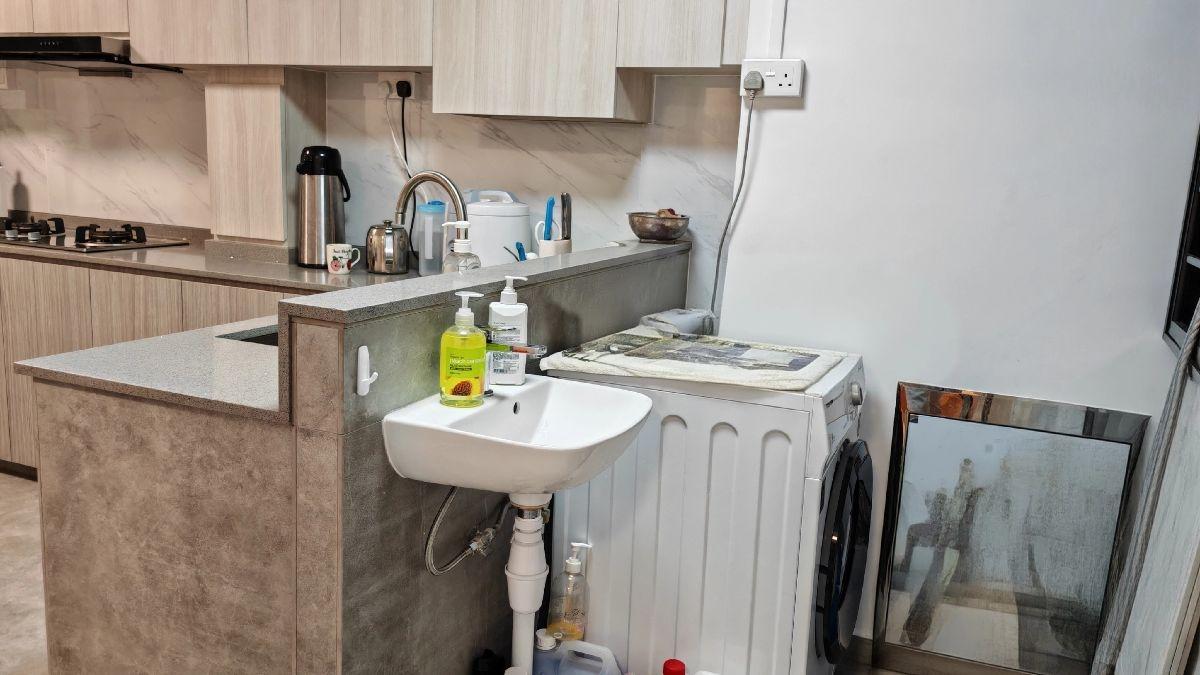 HDB Apartment for Sale, 5 Bedok South Ave 2 HDB Apartment For Sale, $520,000, 3 Bed 1 Bath 883 sqft $589.00 psf, SGD 520,000