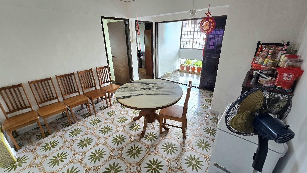 HDB Apartment for Sale, 516 Bedok North Avenue 2 HDB Apartment For Sale, $880,000, 3 Bed 2 Bath 1,281 sqft $687.00 psf, SGD 880,000 | 99-year Leasehold