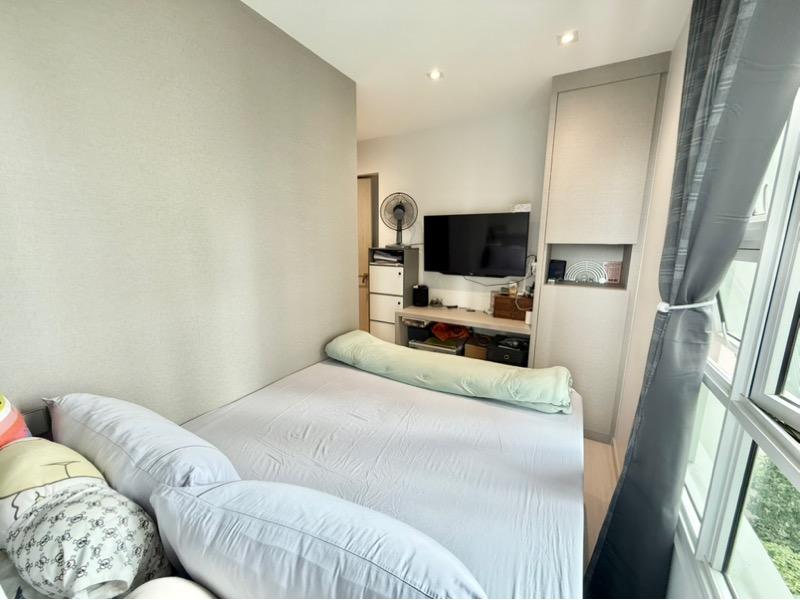HDB Apartment for Sale, 43A Margaret Drive HDB Apartment For Sale, $1,350,000, 3 Bed 2 Bath 947 sqft $1,426.00 psf, SGD 1,350,000