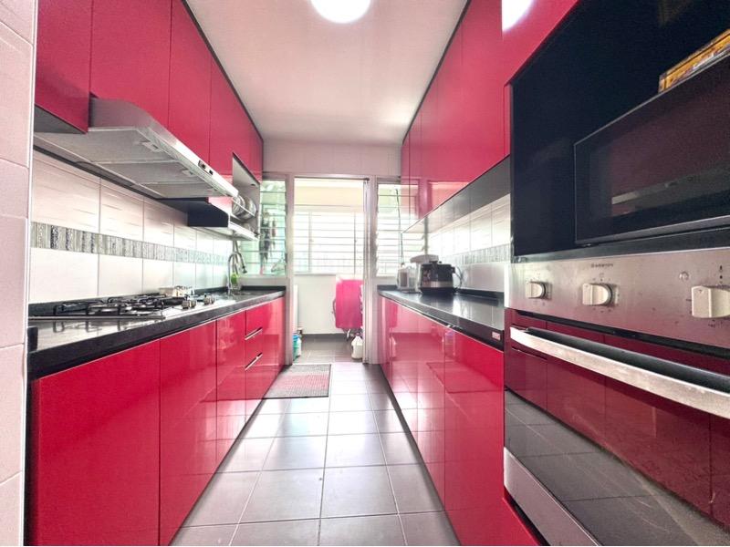 HDB Apartment for Sale, 209B Punggol Place HDB Apartment For Sale, $688,000, 3 Bed 2 Bath 990 sqft $695.00 psf, SGD 688,000 | 99-year Leasehold