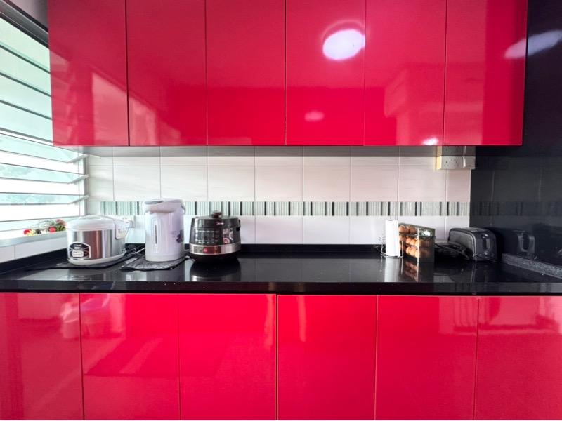 HDB Apartment for Sale, 209B Punggol Place HDB Apartment For Sale, $688,000, 3 Bed 2 Bath 990 sqft $695.00 psf, SGD 688,000 | 99-year Leasehold