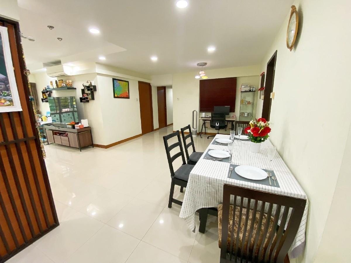 HDB Apartment for Sale, 646 Punggol Central HDB Apartment For Sale, $699,000, 3 Bed 2 Bath 1,184 sqft $590.00 psf, SGD 699,000 | 99-year Leasehold