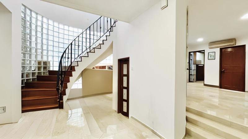 Semi-Detached for Sale, Kembangan mrt freehold 3 storeys move in condition Semi-Detached House For Sale, $5,780,000, 6 Bed 7, SGD 5,780,000