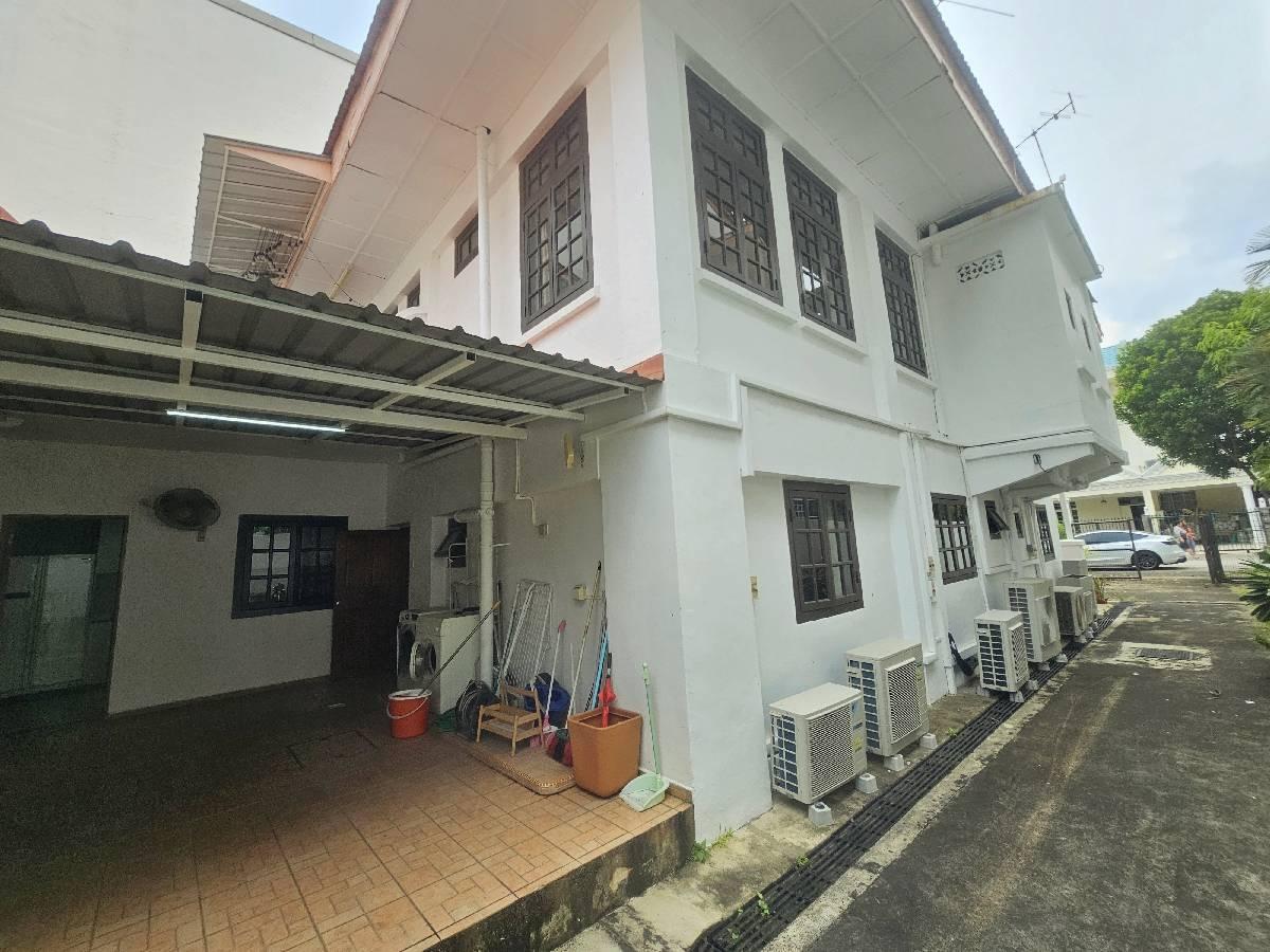 Semi-Detached for Sale, Sandy Lane Semi-D Semi-Detached House For Sale, $6,980,000, 5 Bed 5 Bath 3,500 sqft $1,799.00 psf, SGD 6,980,000 | Freehold
