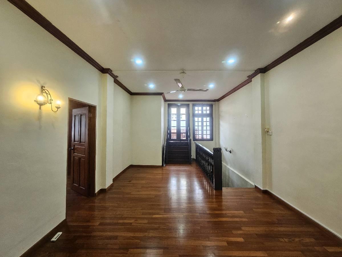 Semi-Detached for Sale, Sandy Lane Semi-D Semi-Detached House For Sale, $6,980,000, 5 Bed 5 Bath 3,500 sqft $1,799.00 psf, SGD 6,980,000 | Freehold